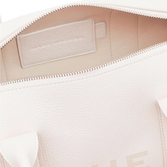 NWT Marc Jacobs The Duffle Leather Large - Picture 5 of 11